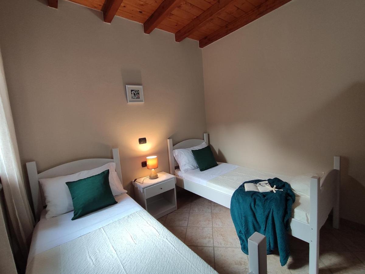 Villa Cruccuris Villasimius Buitenkant foto