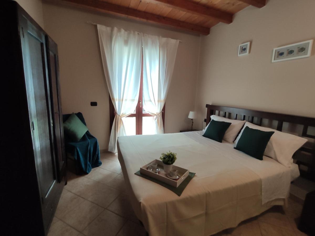 Villa Cruccuris Villasimius Buitenkant foto