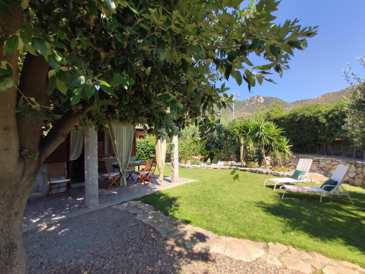 Villa Cruccuris Villasimius Buitenkant foto